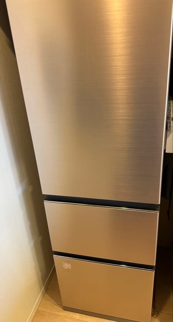 HITACHI R-V32KV シャンパンゴールド冷蔵庫 315L