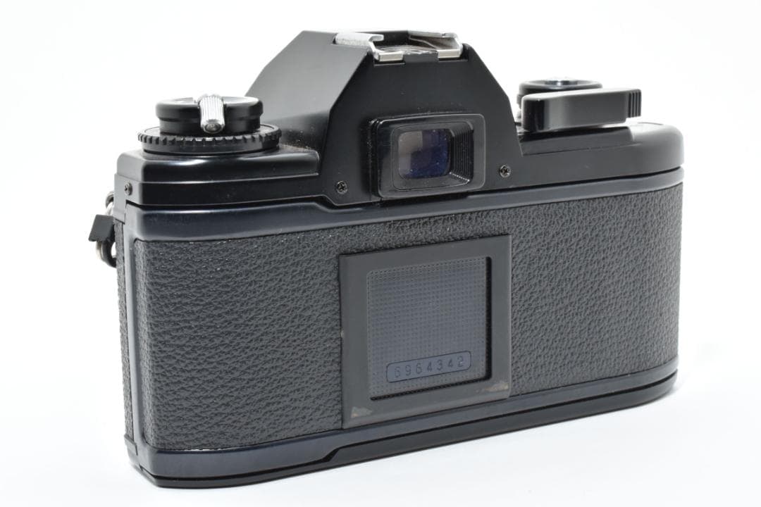 NIKON EM フィルムカメラ 50mm F1.4 おまけレンズセット カメラ