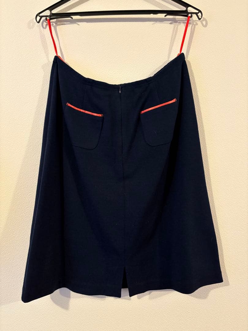 レジィーナロマンティコ　スカートスーツ