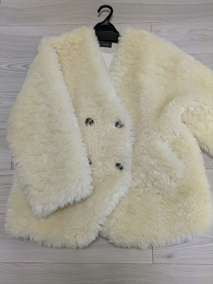 searoomlynnTEDDYファーノーカラージャケット