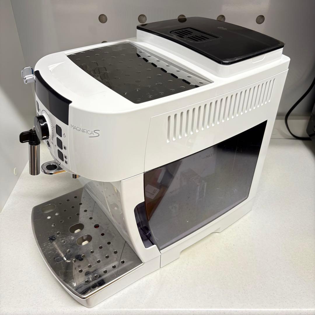 【Y】デロンギ マグニフィカS ECAM22112W