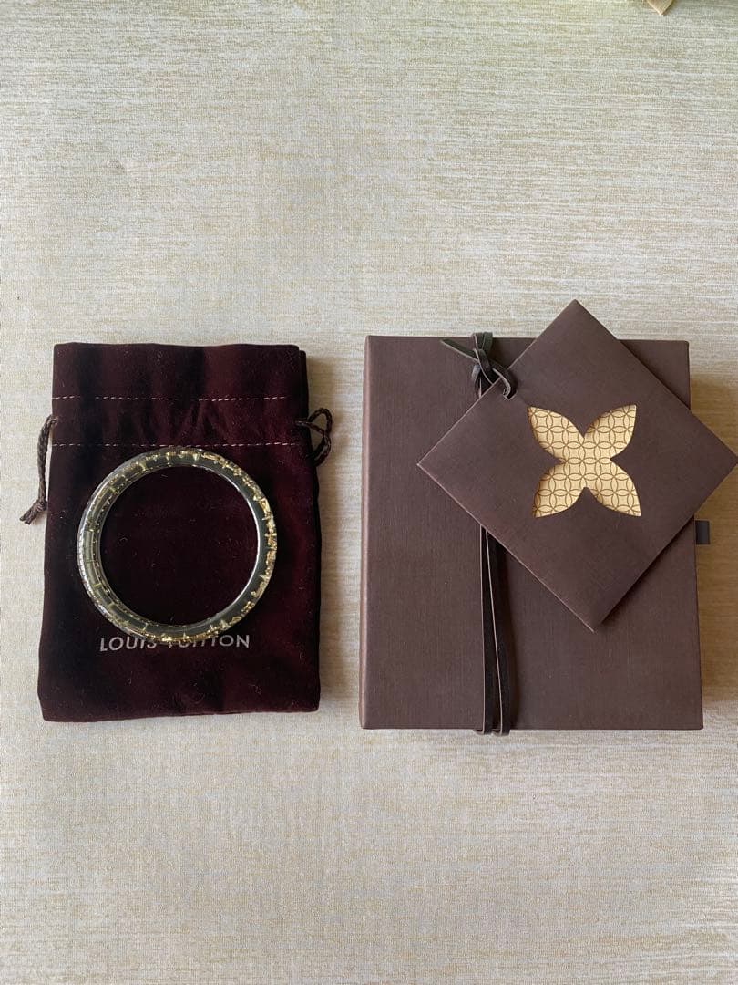 美品　正規品 Louis Vuitton クリア ゴールド バングル M
