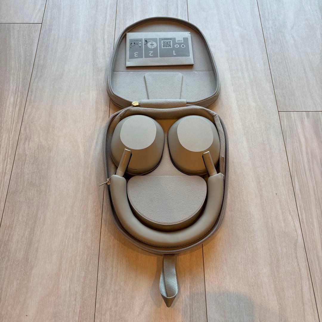 ヘッドホン WH-1000XM5 Sony