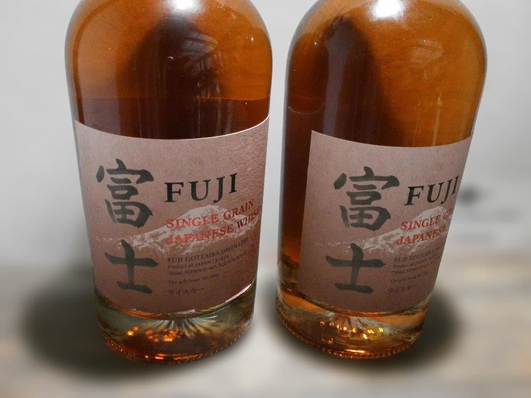 富士 シングルグレインウイスキー 700ml×２本