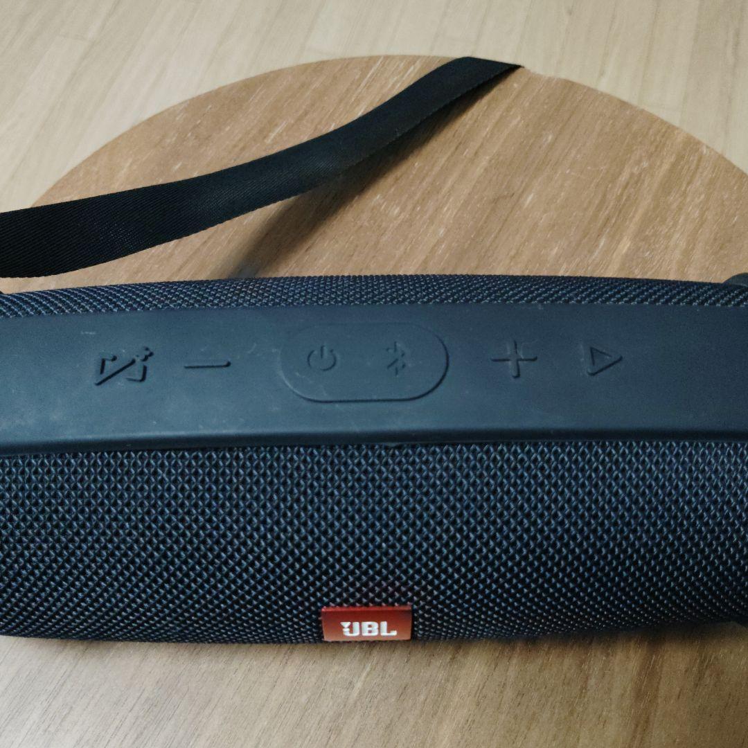 JBL CHARGE4 Bluetoothスピーカー IPX7防水
