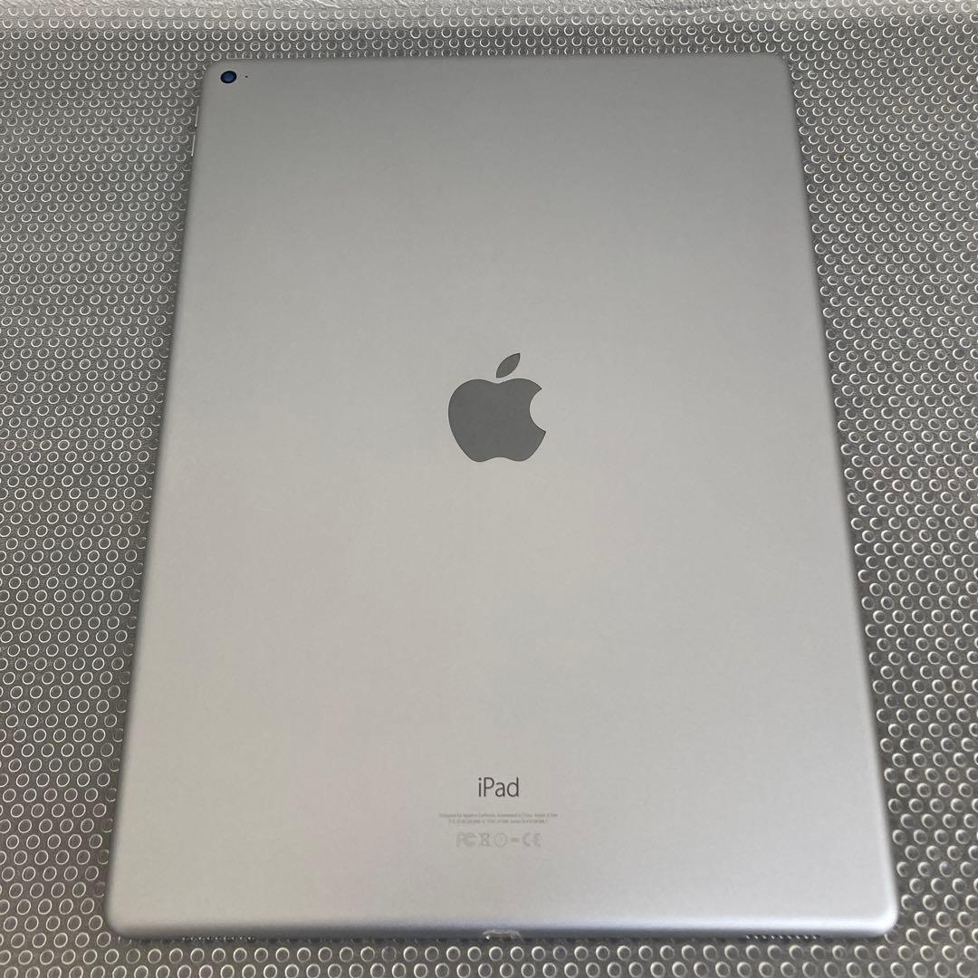 2646 外観美品☆iPad Pro 256GB 12.9インチ WIFIモデル