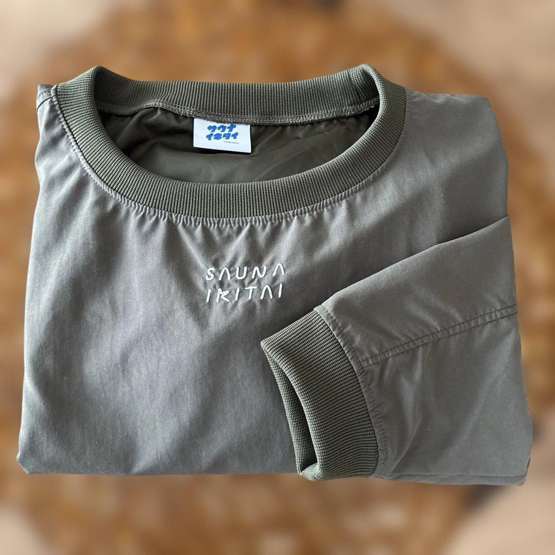 【美品】サウナイキタイ　めちゃでかクルーネック　⭐︎　カーキ