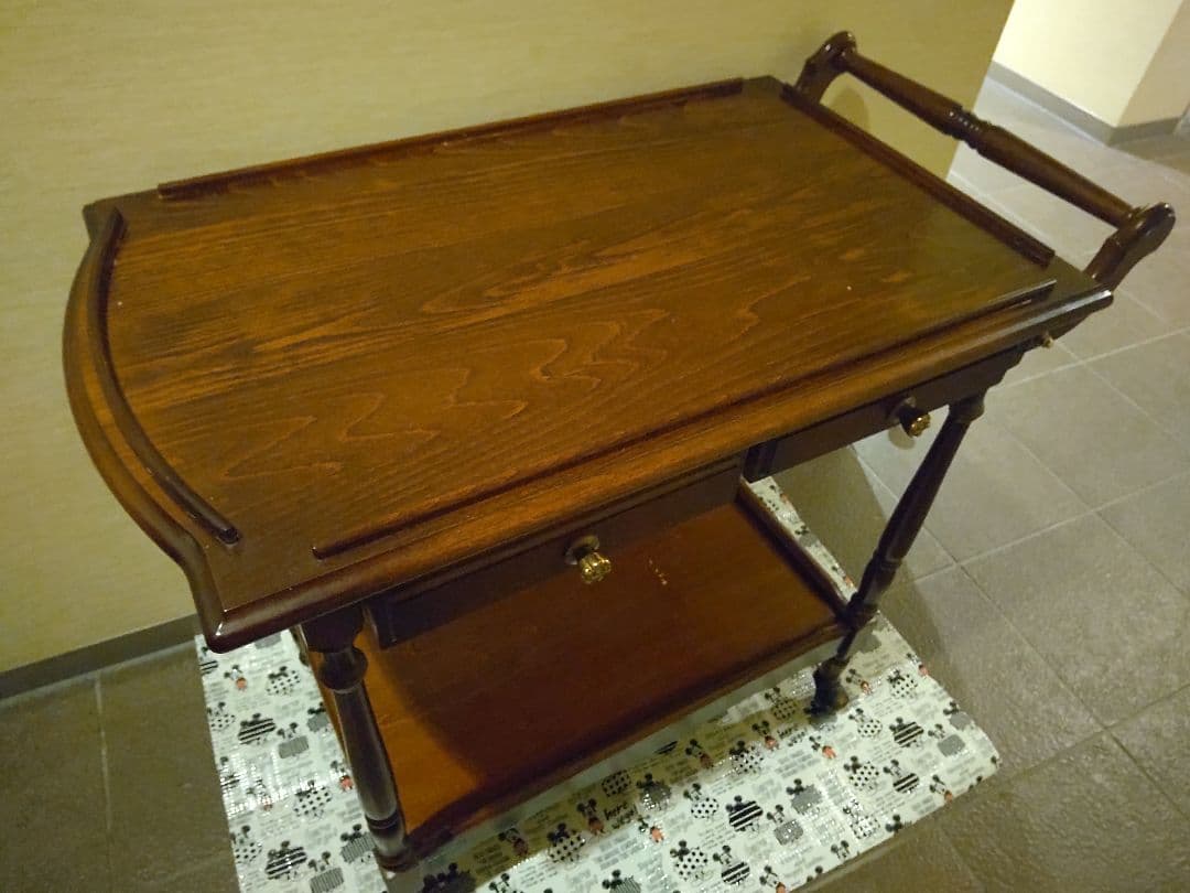 ぷるぷら様 送料込 カリモク コロニアル キッチンワゴン 引き出し付き