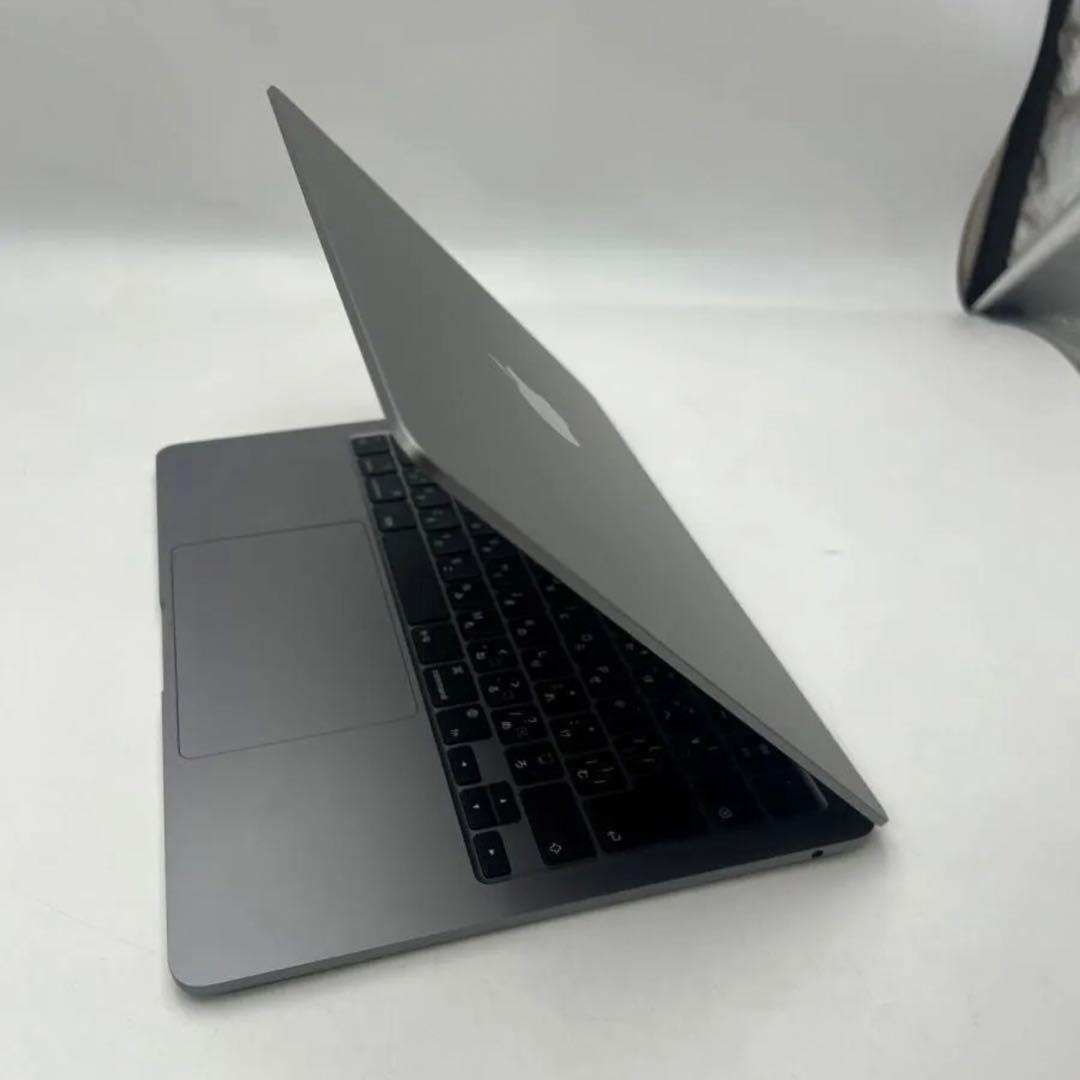 アップル MacBook Air m2 16GB SSD256GB