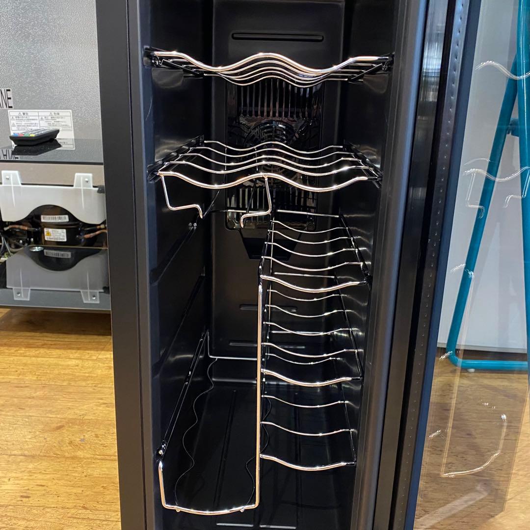 値下げしました‼️WIE 電子ミニワインクーラー WIWCTE12BFGADX