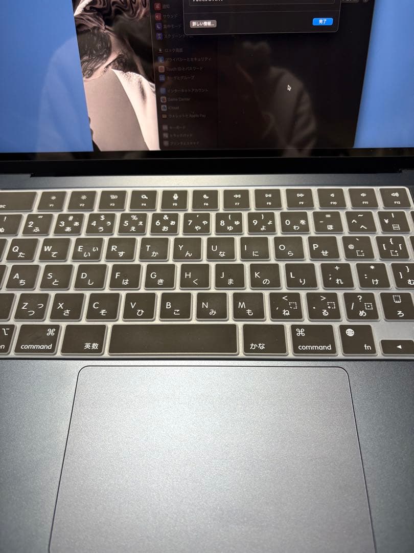 Apple MacBook Air M2 256GB 13.6 美品 箱付