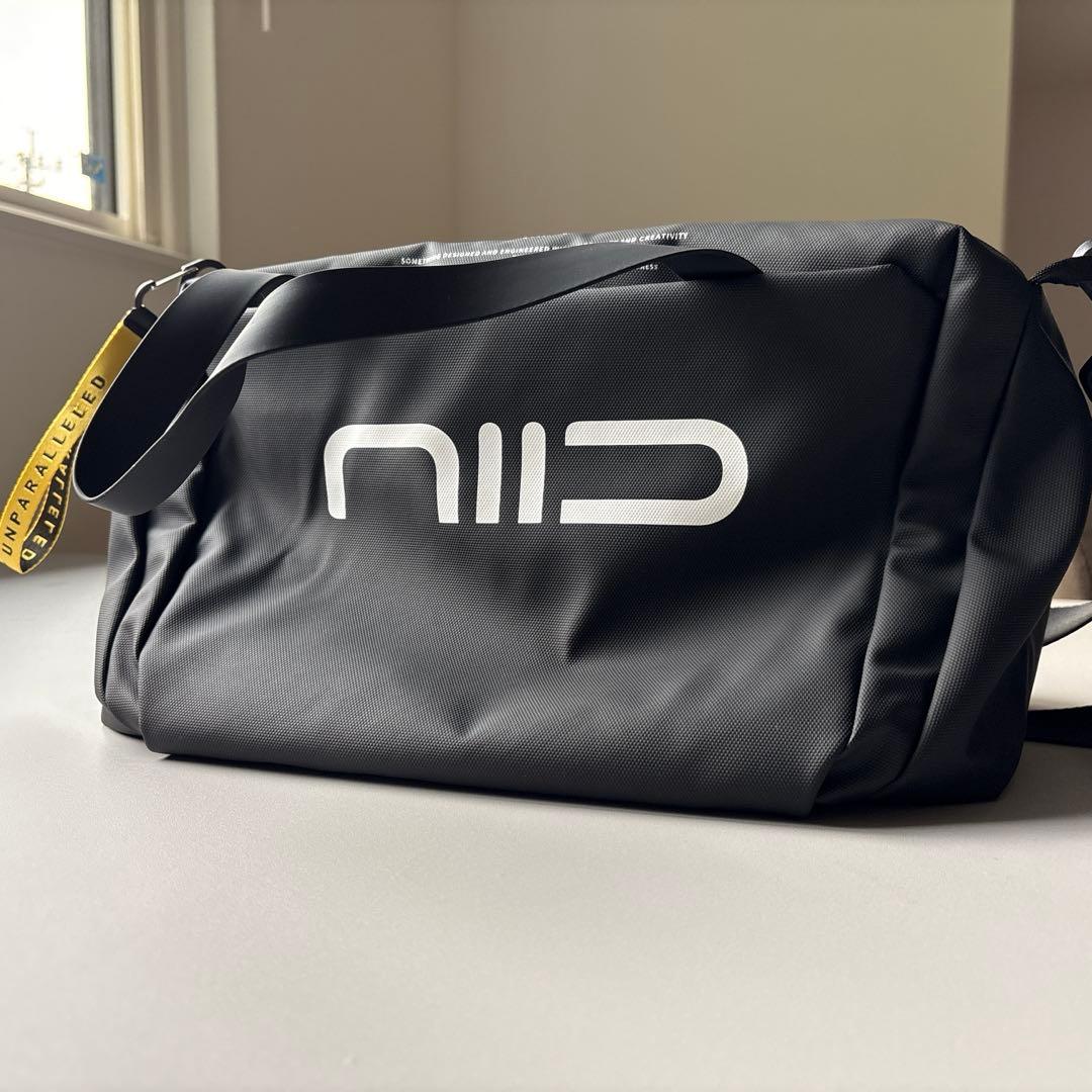 【国内未発売】NIID st@tment 2way sling bag