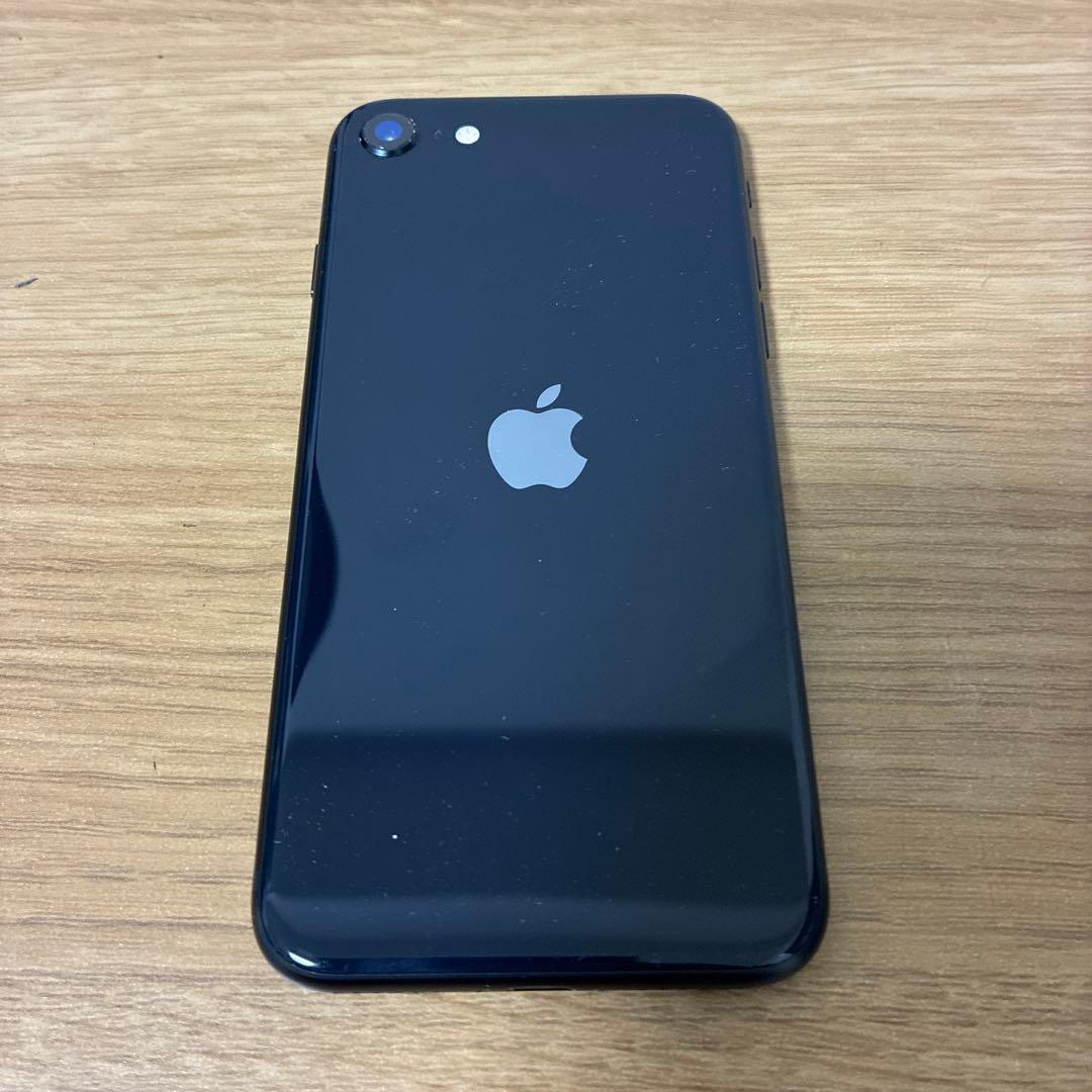 iPhone se3 第三世代　ソフトバンク64GB