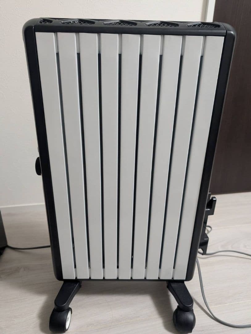 デロンギ　マルチダイナミックヒーター mdhu12-bk