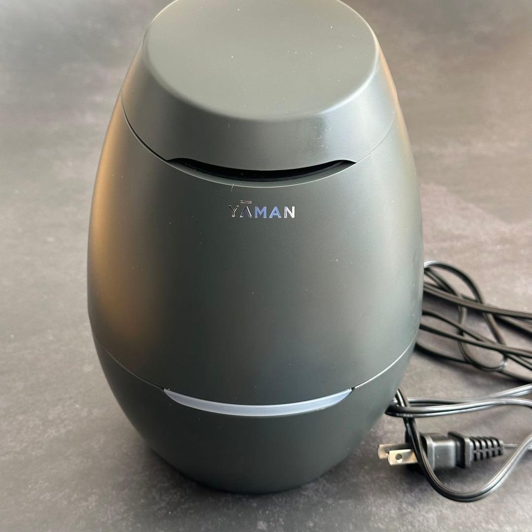 YA-MAN 毛穴ケアスチーマー IS98B ブラック