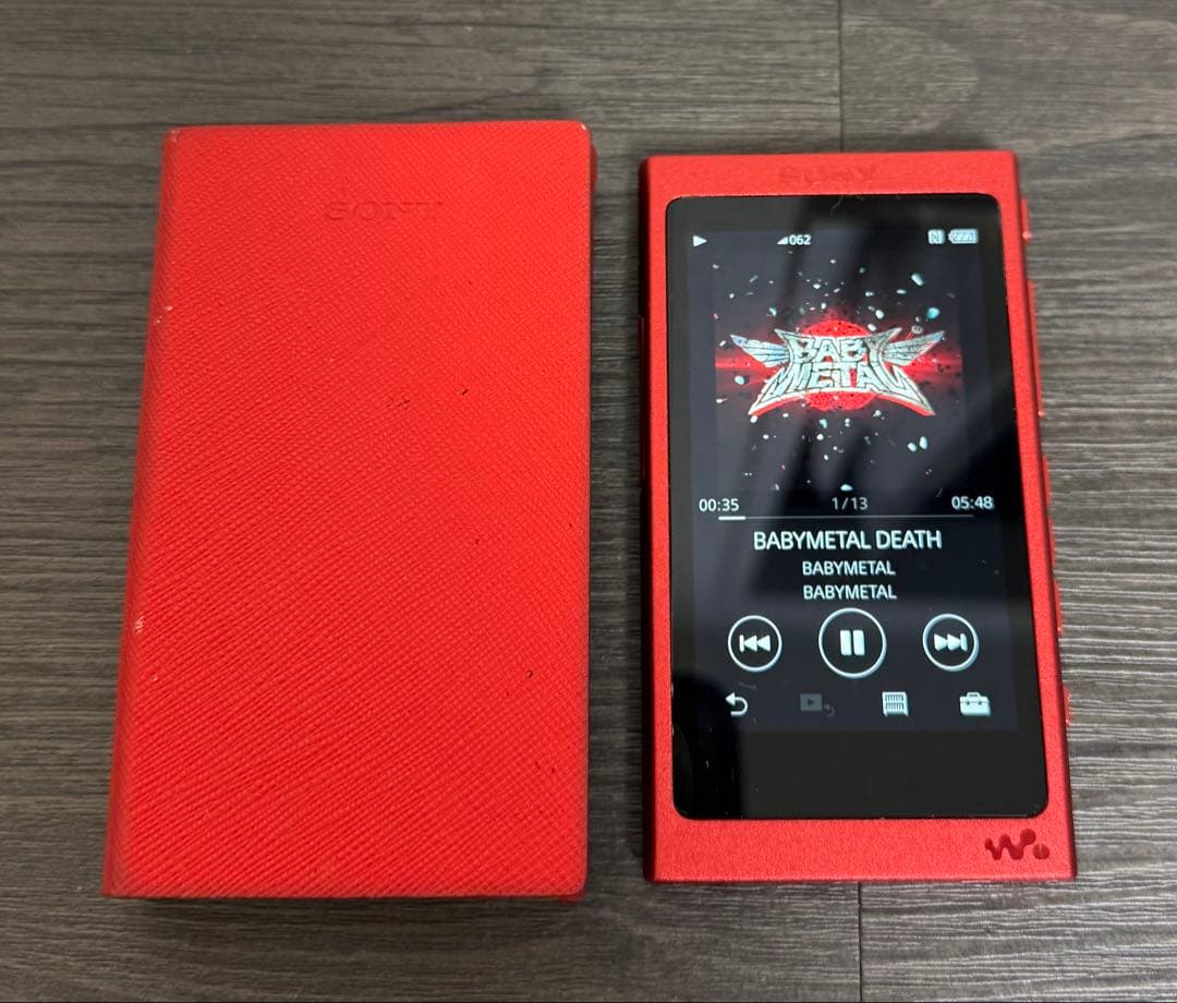 Sony Walkman NW-A35 ソニー ウォークマン レッド