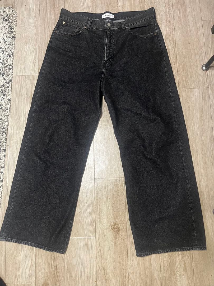 COME PRODUCTIONS! ブラックストレートデニム