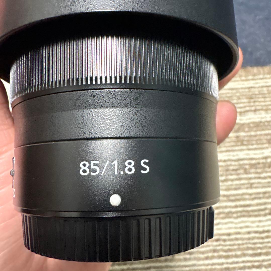 NIKKOR Z 85mm f/1.8 S Zマウント