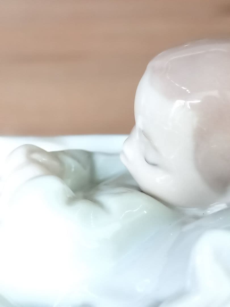 リヤドロ LLADRO 人形 スイートベイビー 男の子 フィギュリン