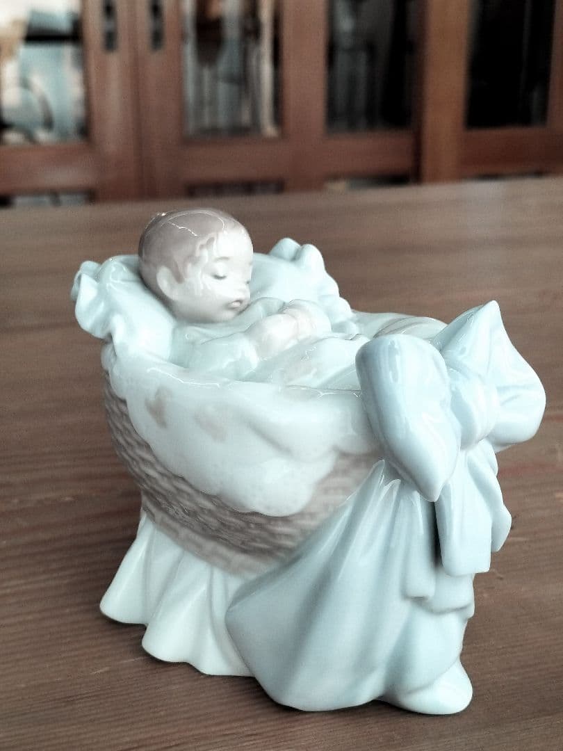 リヤドロ LLADRO 人形 スイートベイビー 男の子 フィギュリン