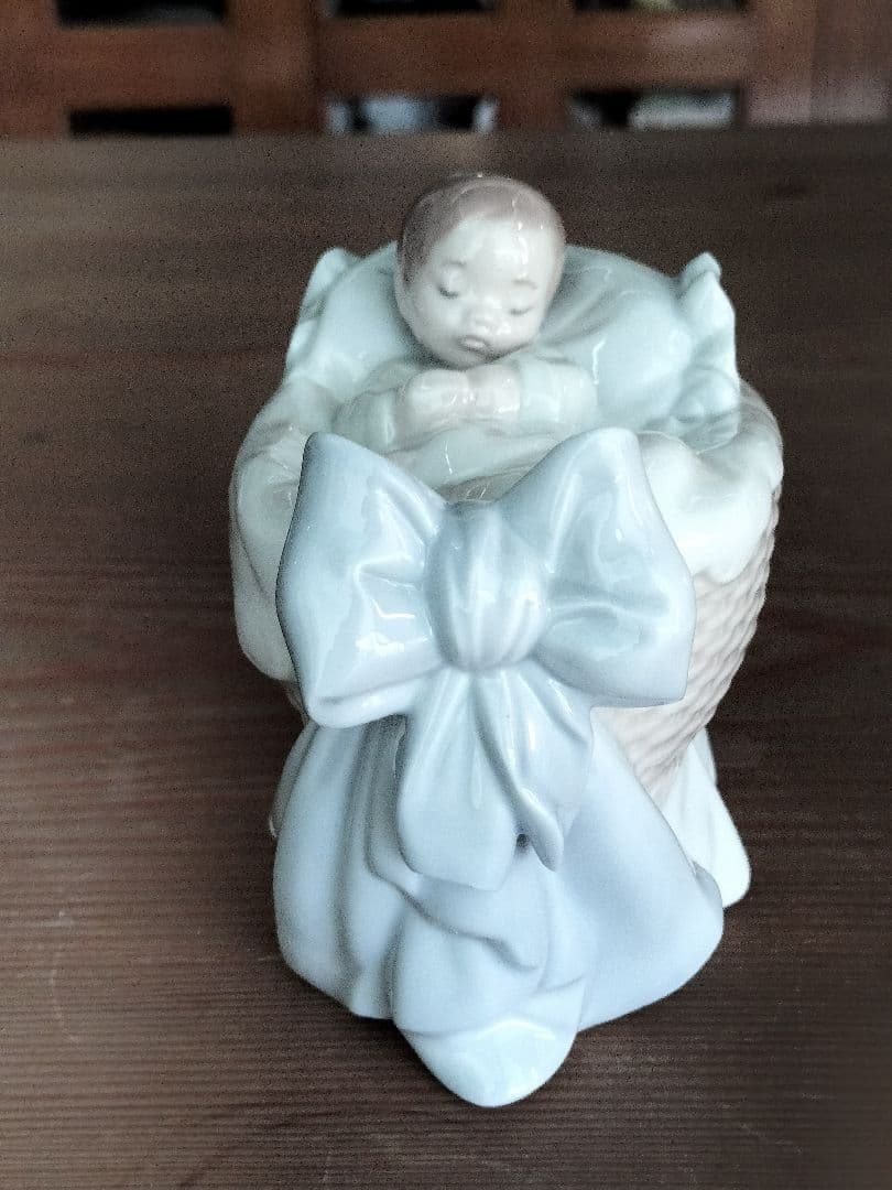 リヤドロ LLADRO 人形 スイートベイビー 男の子 フィギュリン