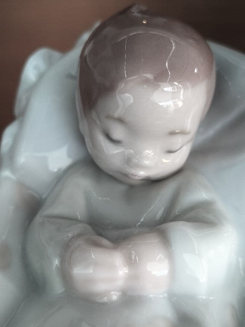 リヤドロ LLADRO 人形 スイートベイビー 男の子 フィギュリン