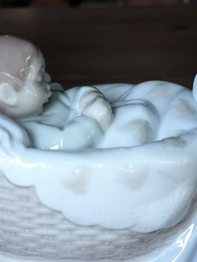 リヤドロ LLADRO 人形 スイートベイビー 男の子 フィギュリン