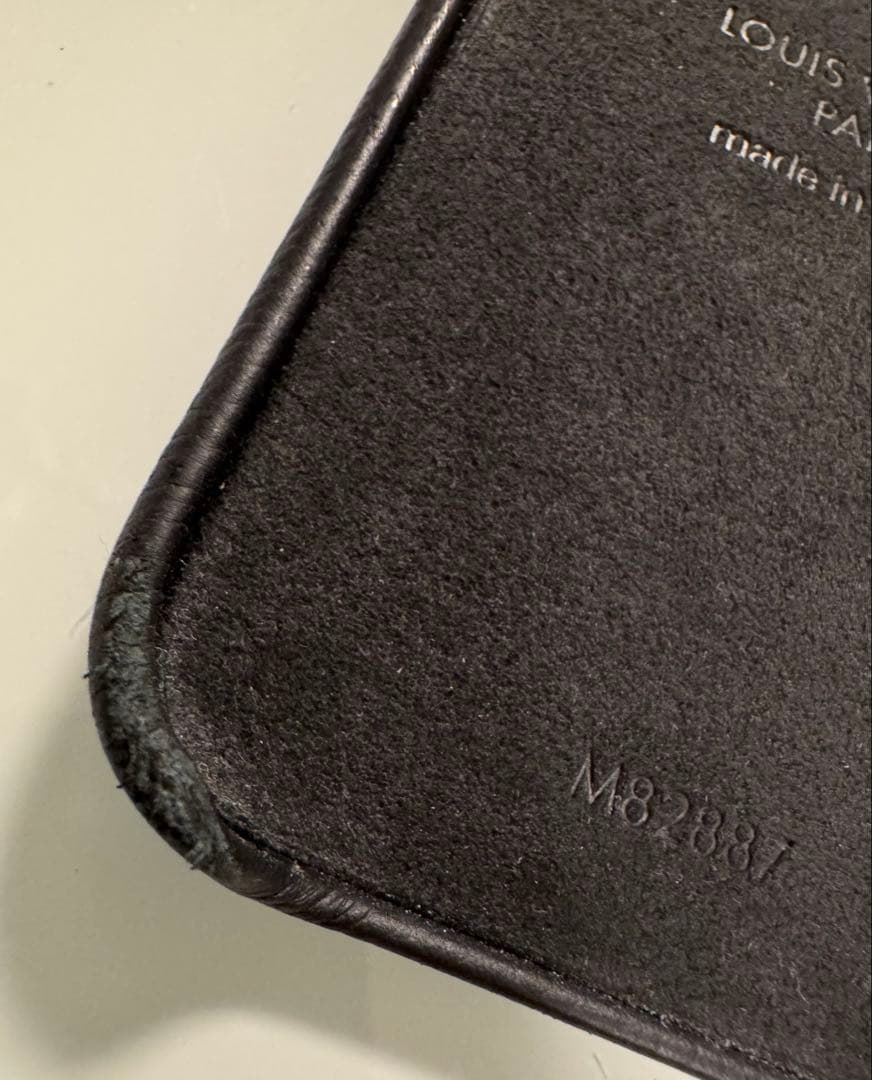 IPHONE・バンパー 15 PRO(ヴィトン iPhoneケース)