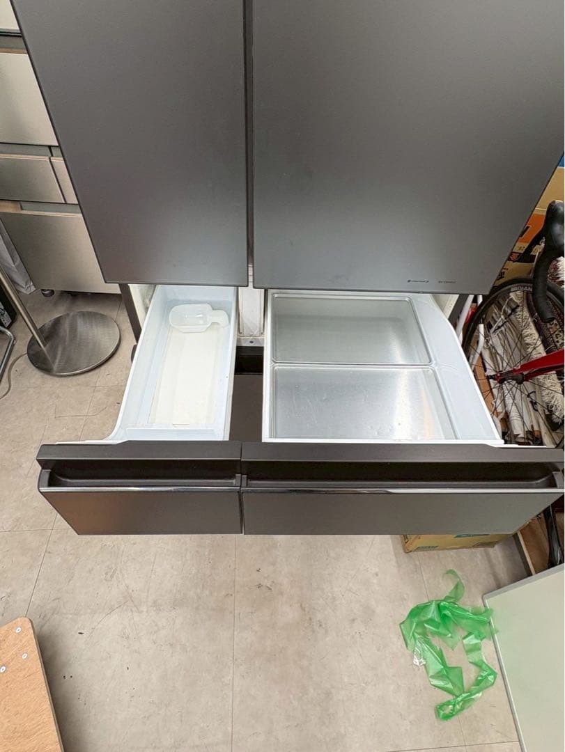 Panasonic 冷蔵庫 600L NR-F607WPX-H 2018年製