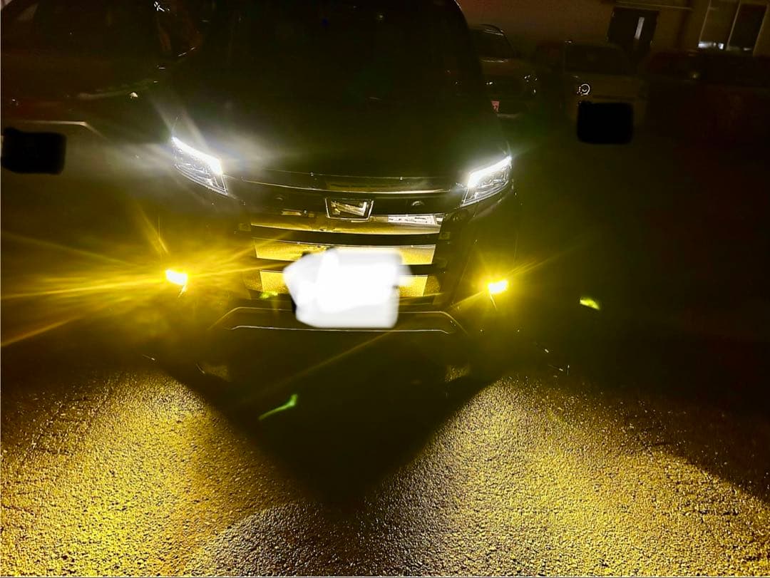 80ノア後期等フォグレンズキット ユアーズ製