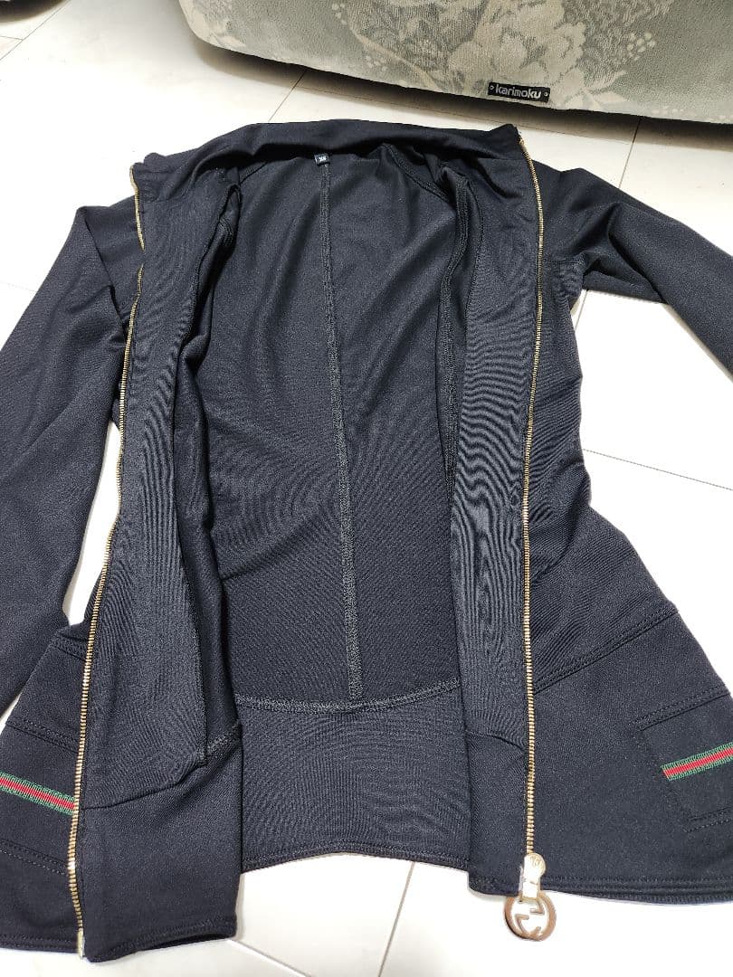 美品　グッチ 　シェリーライン　チャーム突き　ジャケット　黒XS