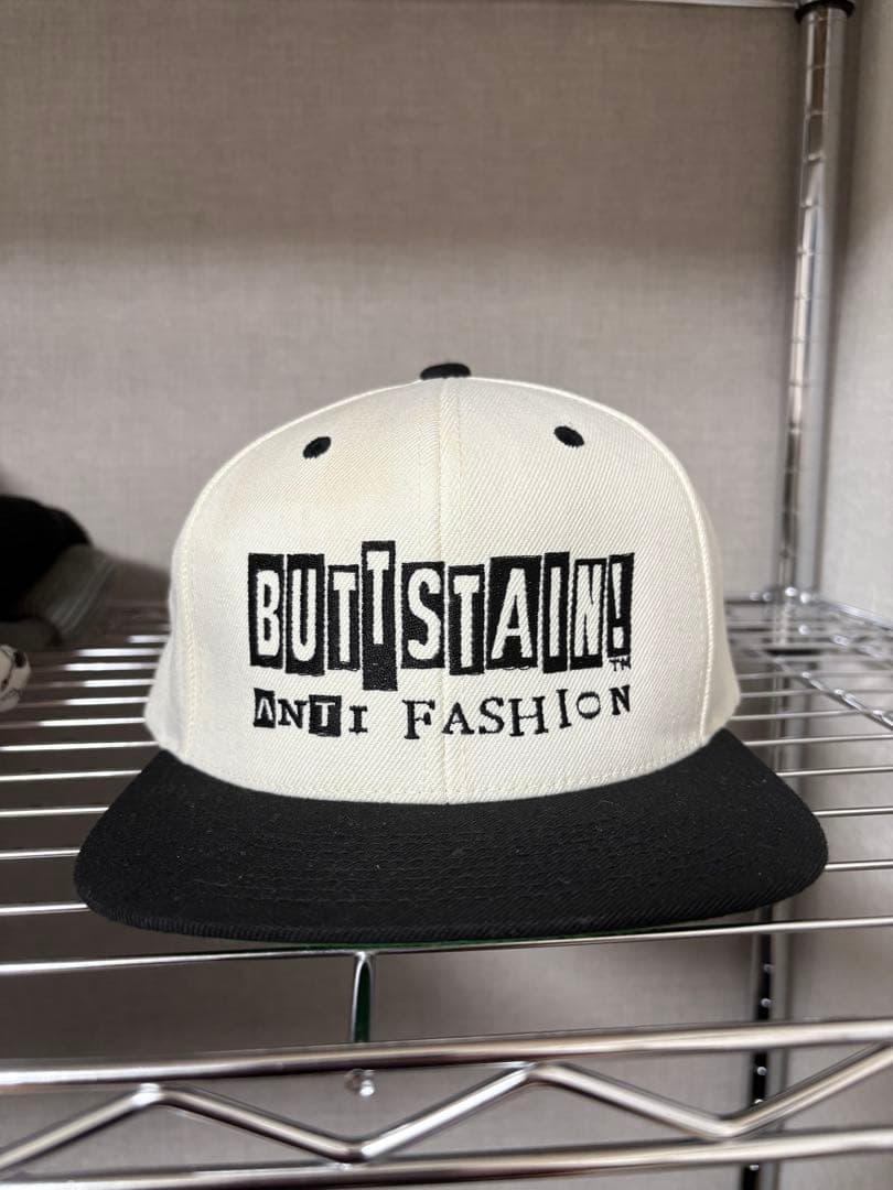buttstain キャップ