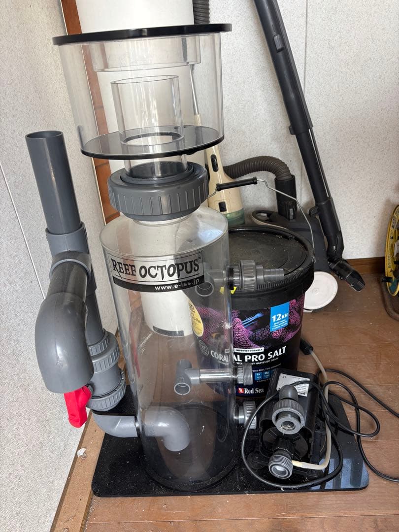 マ*オ様 超特大　プロテインスキマー