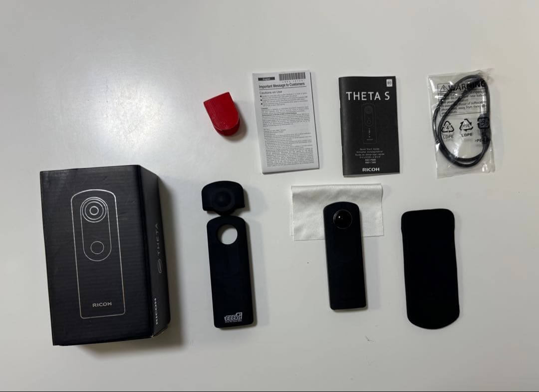 RICOH THETA S 360度カメラ 動作確認済 箱付 付属品完備ケース付