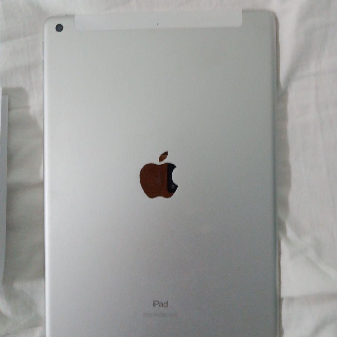 Apple iPad (第7世代) Wi-Fi + Cellular 32GB