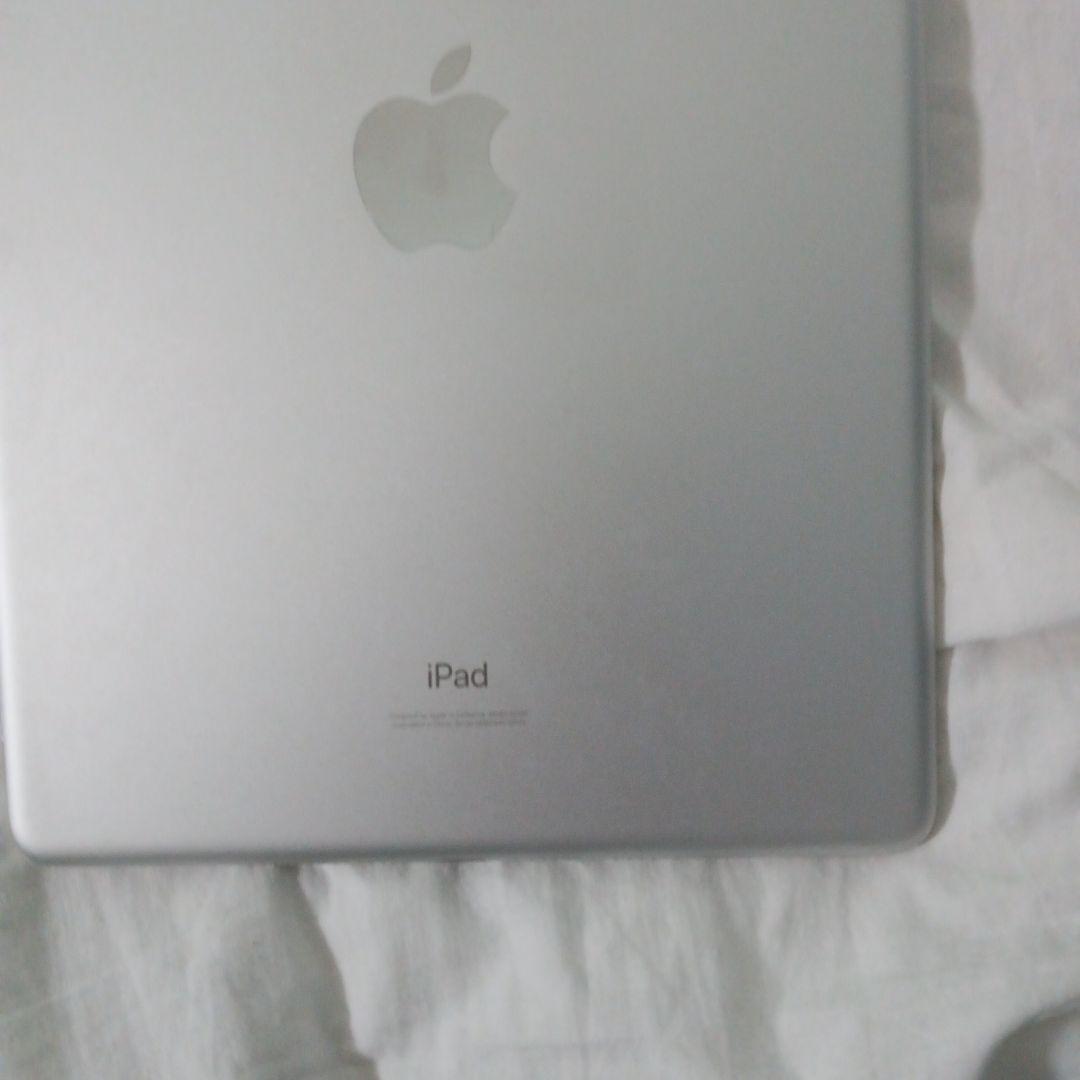 Apple iPad (第7世代) Wi-Fi + Cellular 32GB