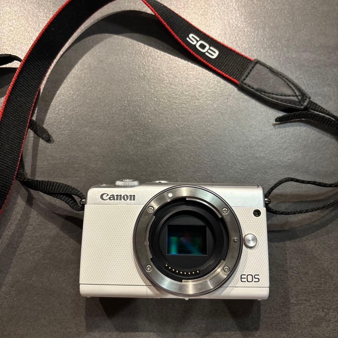Canon キャノン EOS M100 望遠レンズ付きセット