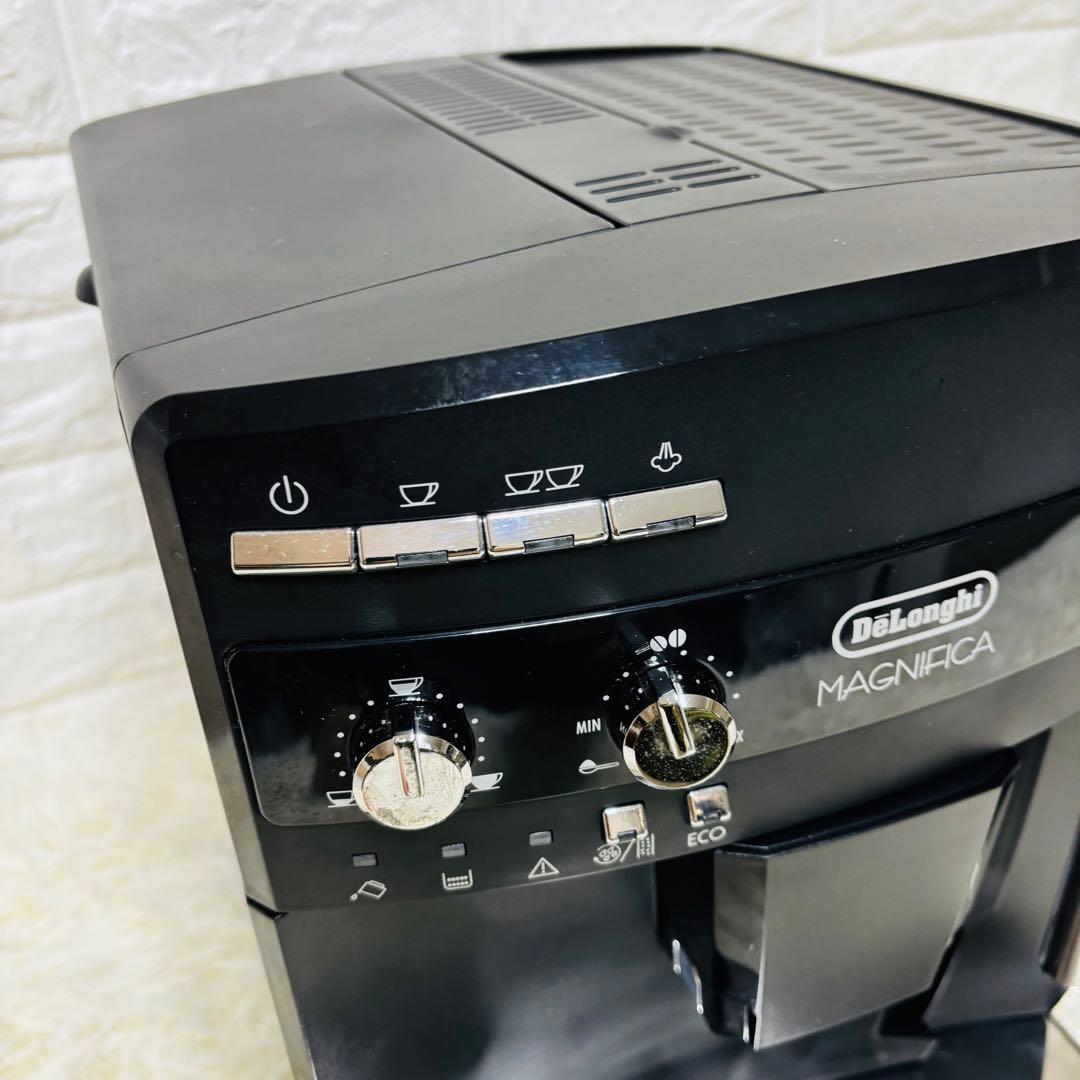 【シズカ様】DeLonghi Magnifica エスプレッソマシン