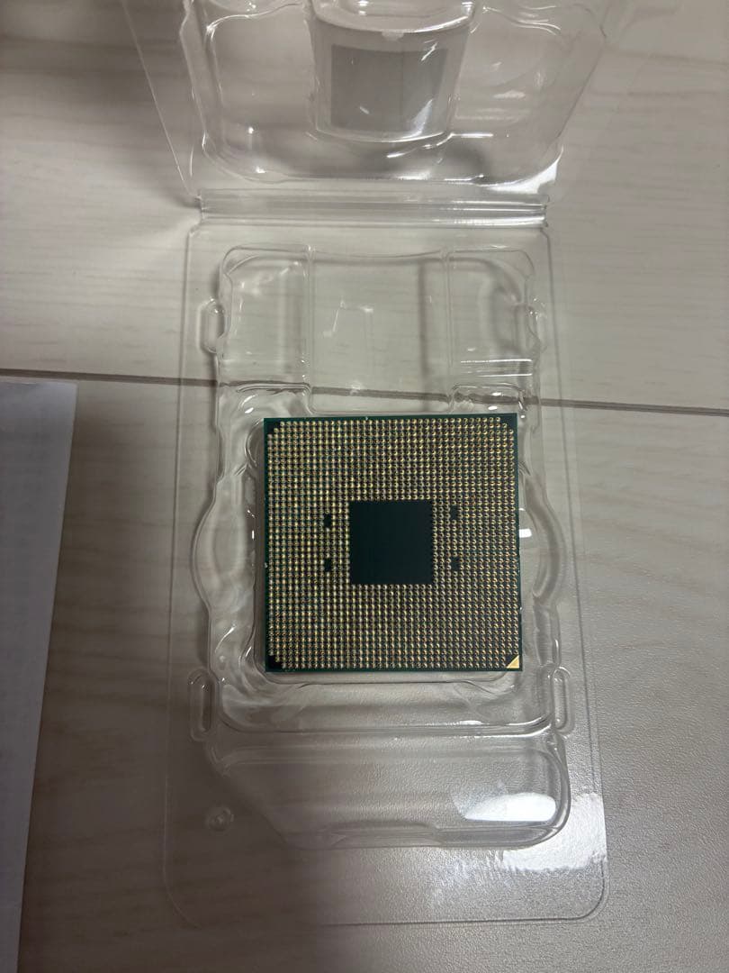 AMD Ryzen 7 5700X3D 美品中古