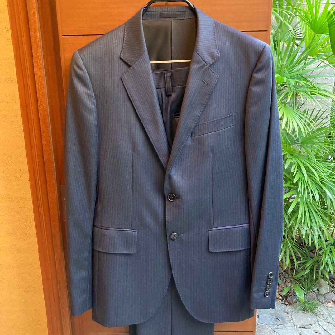 綾鷹ティー 美品！EPOCA UOMO ダークブルーのストライプスーツ