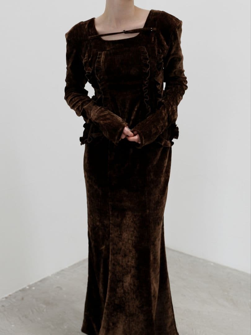 スーツ・フォーマル・ドレス belted velour frill onepiece