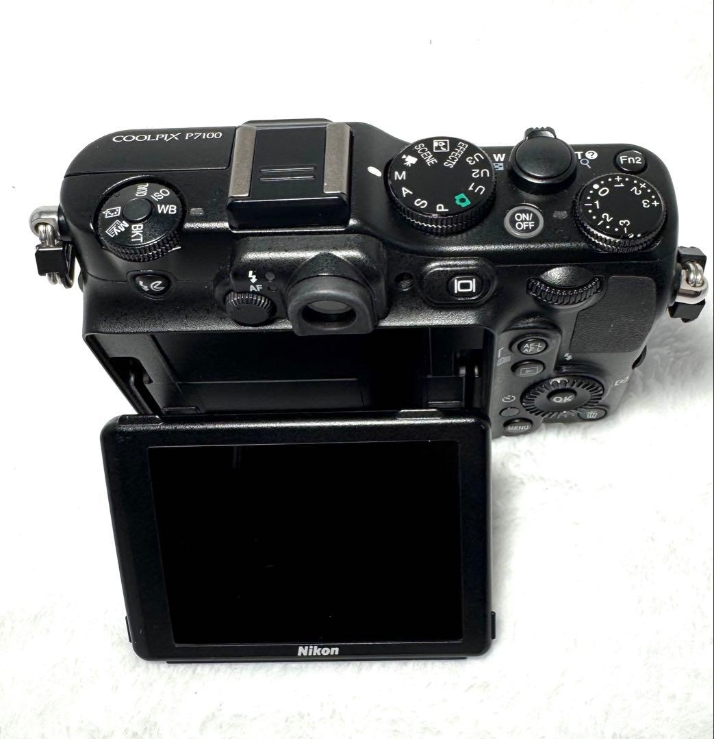 デジタルカメラ Nikon COOLPIX P7100 #2933