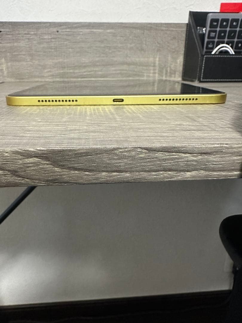 iPad 第10世代 64GB Wi-Fiモデル イエロー　バッテリー94%