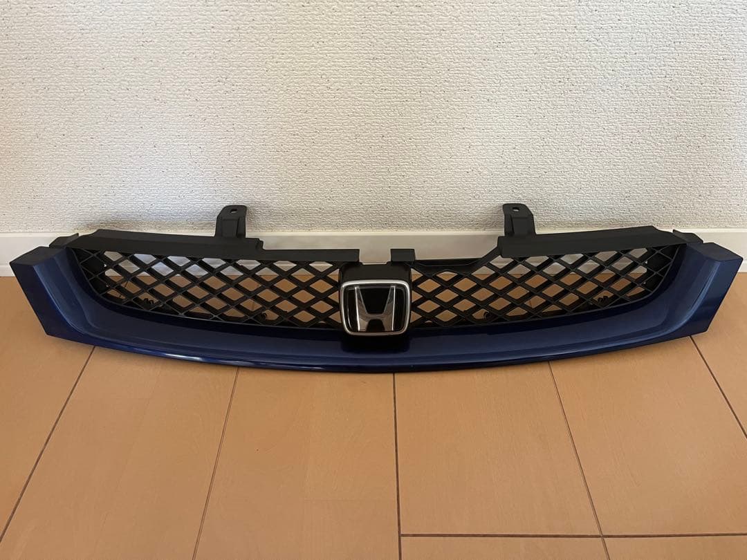 トルネオ　cf4 フロントグリル