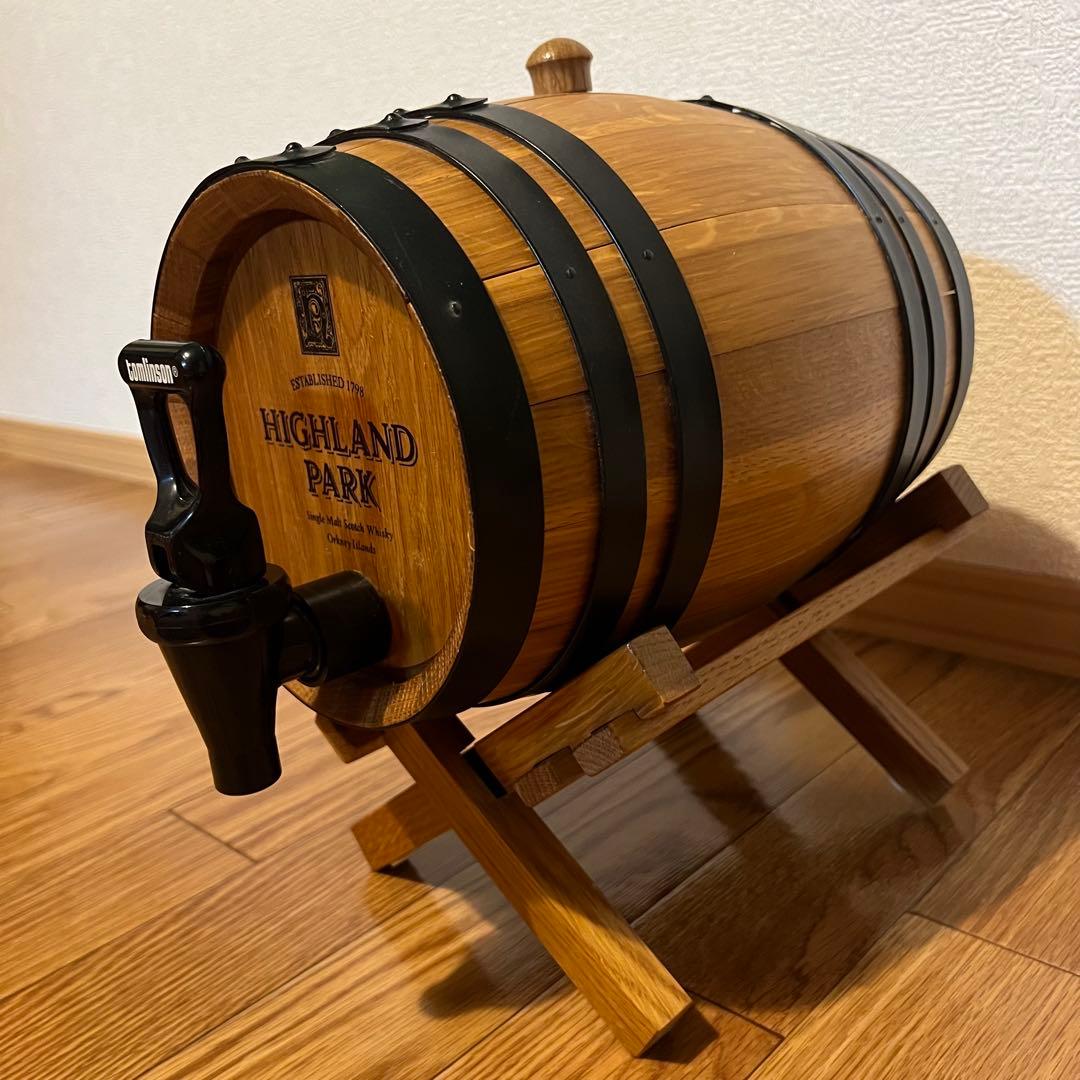 【貴重】HIGHLAND PARK 木製ミニ樽 タップ付き
