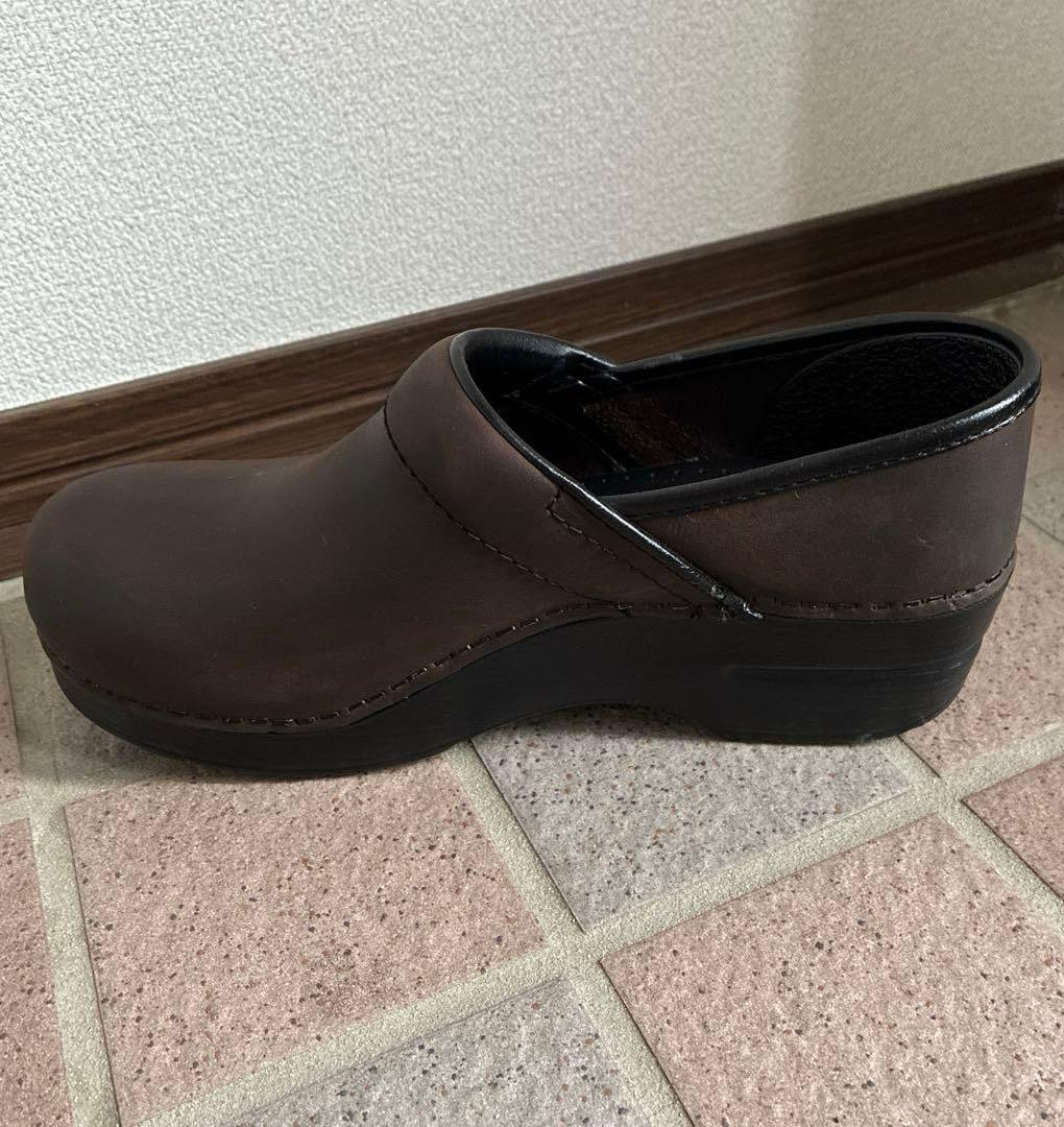 dansko ダンスコ 37サイズ　プロフェッショナル アンティークブラウン
