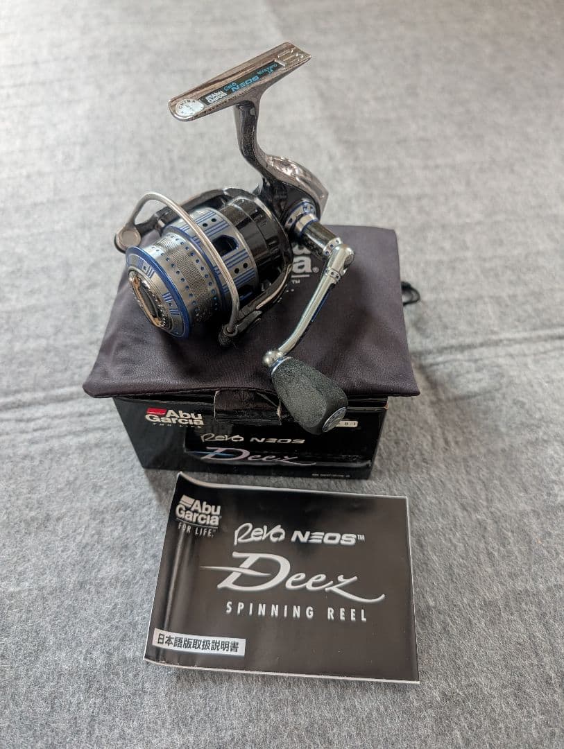 Abu Garcia Revo NEOS Deez スピニングリール