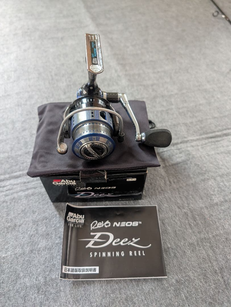 Abu Garcia Revo NEOS Deez スピニングリール
