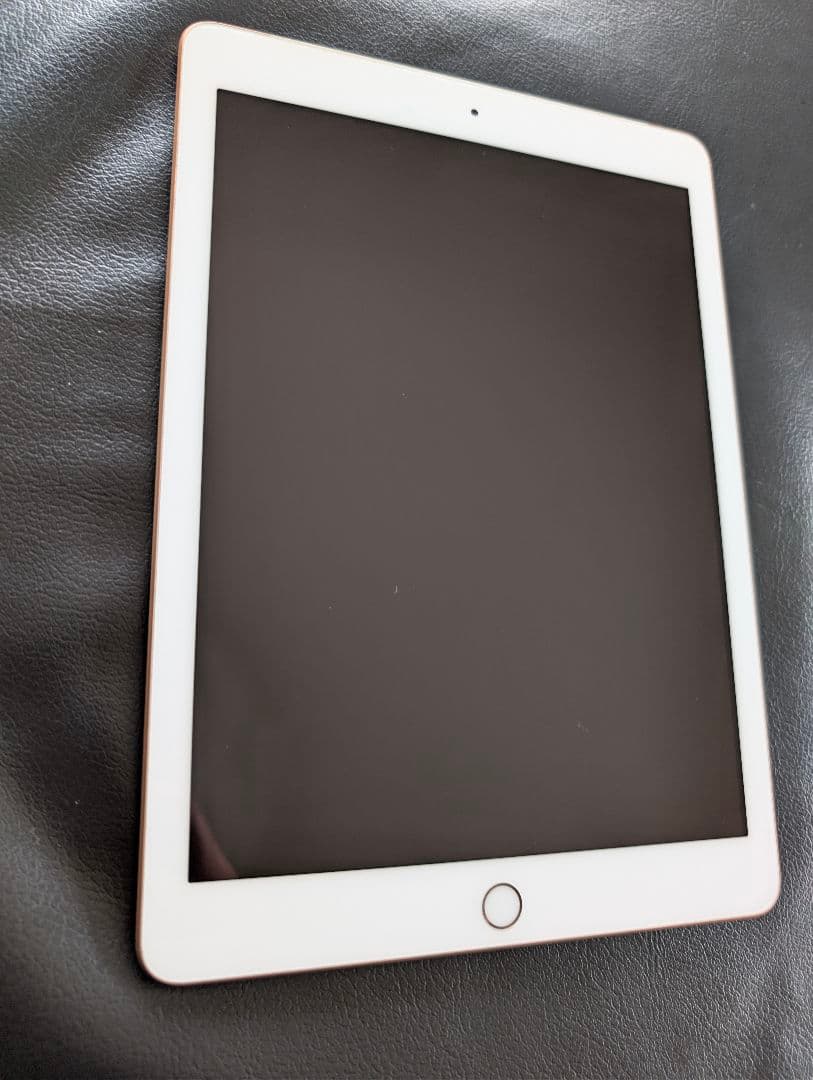 【Apple】 iPad 第6世代 ゴールド 本体のみ