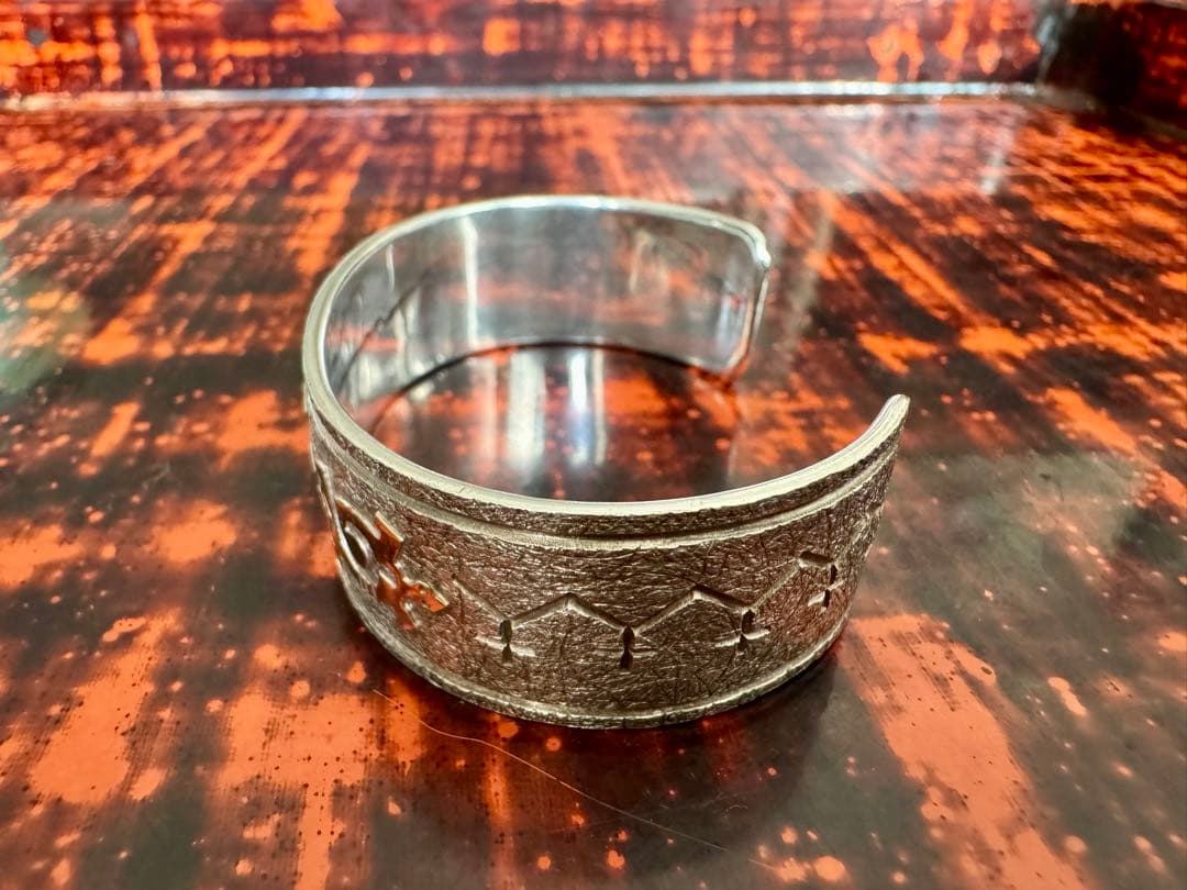 ジャックトム 14K バングル タートル チゼルワーク 14金ゴールド 女性向け